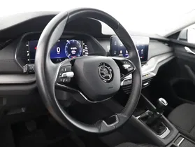 Skoda Octavia Combi 2.0 TDI Ambition | Thumbnail 12 von 31