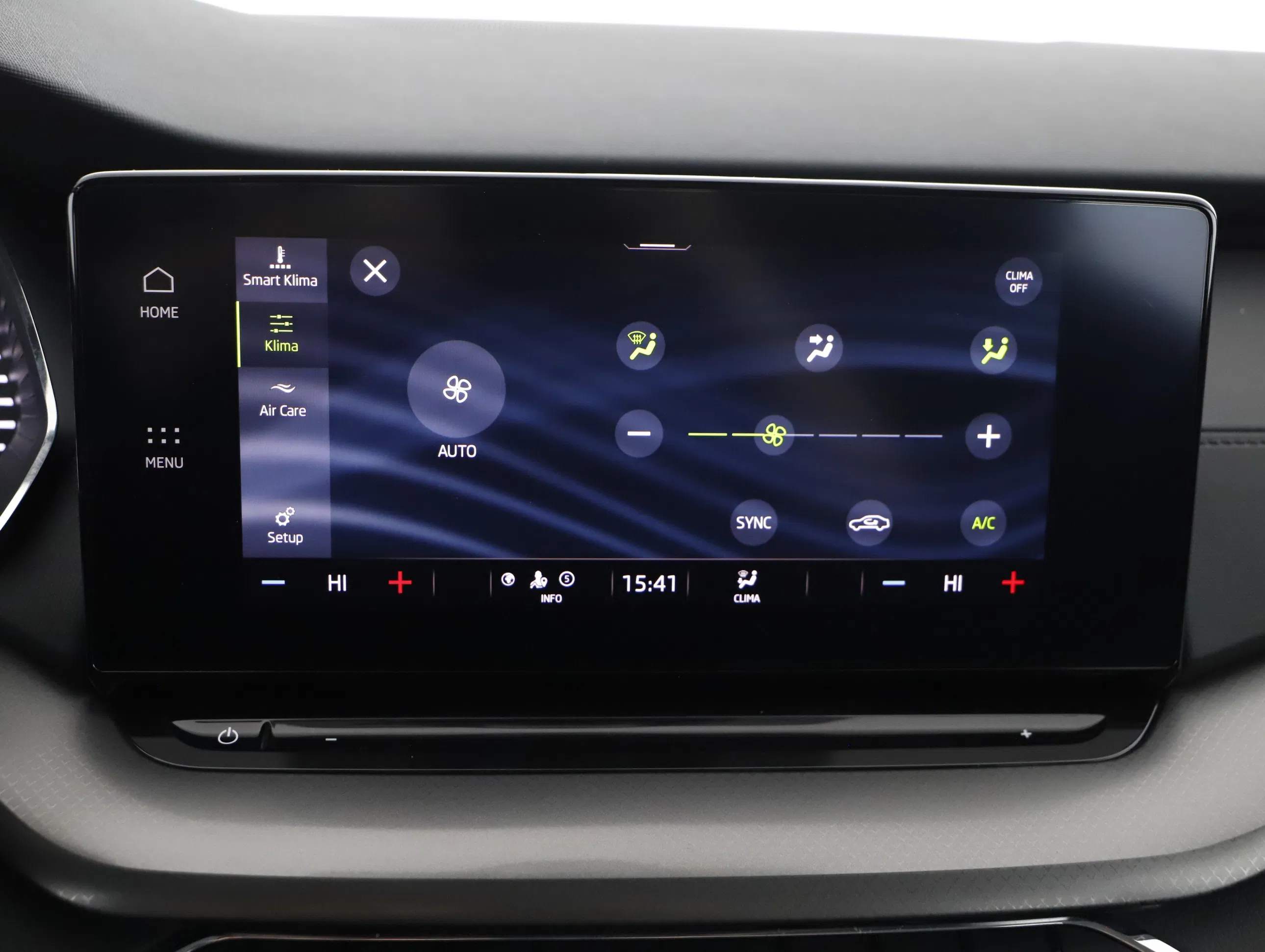 Skoda Octavia Combi 2.0 TDI Ambition | Bild 20 von 31