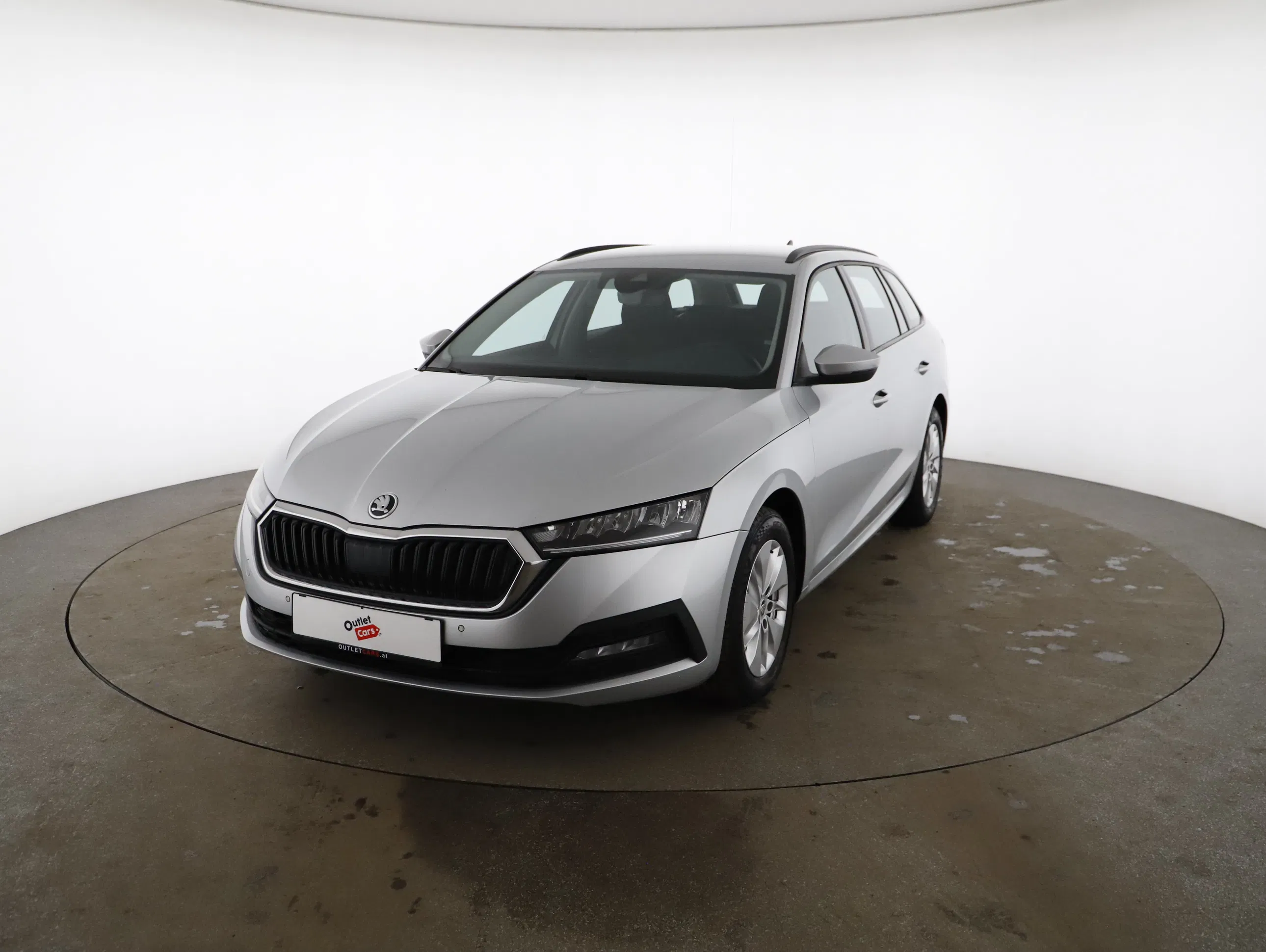 Skoda Octavia Combi 2.0 TDI Ambition | Bild 30 von 31