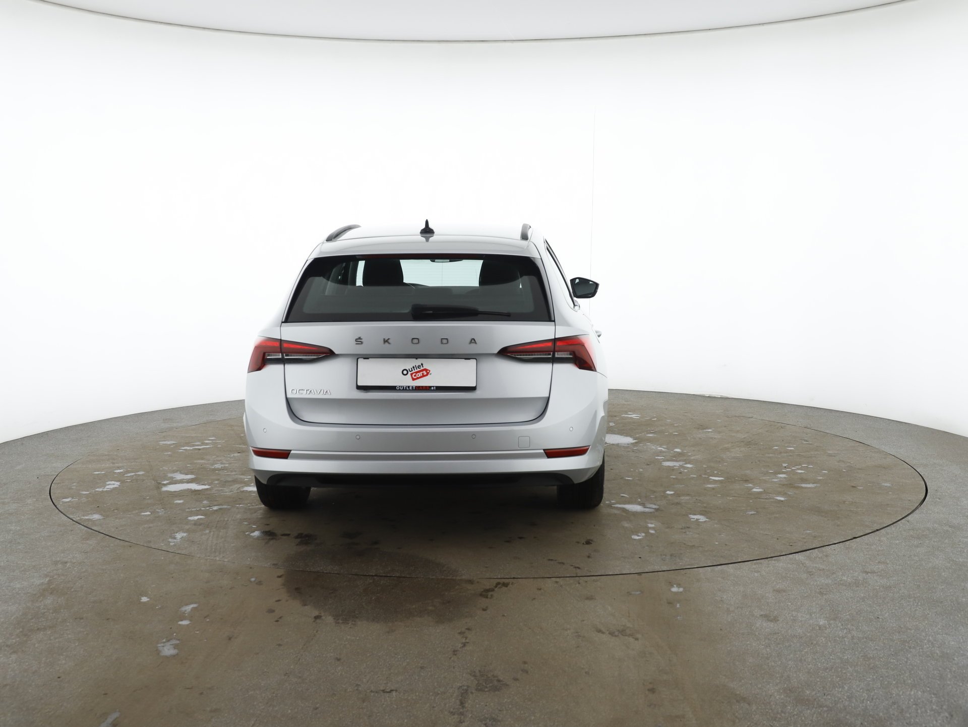 Skoda Octavia Combi 2.0 TDI Ambition | Bild 7 von 31