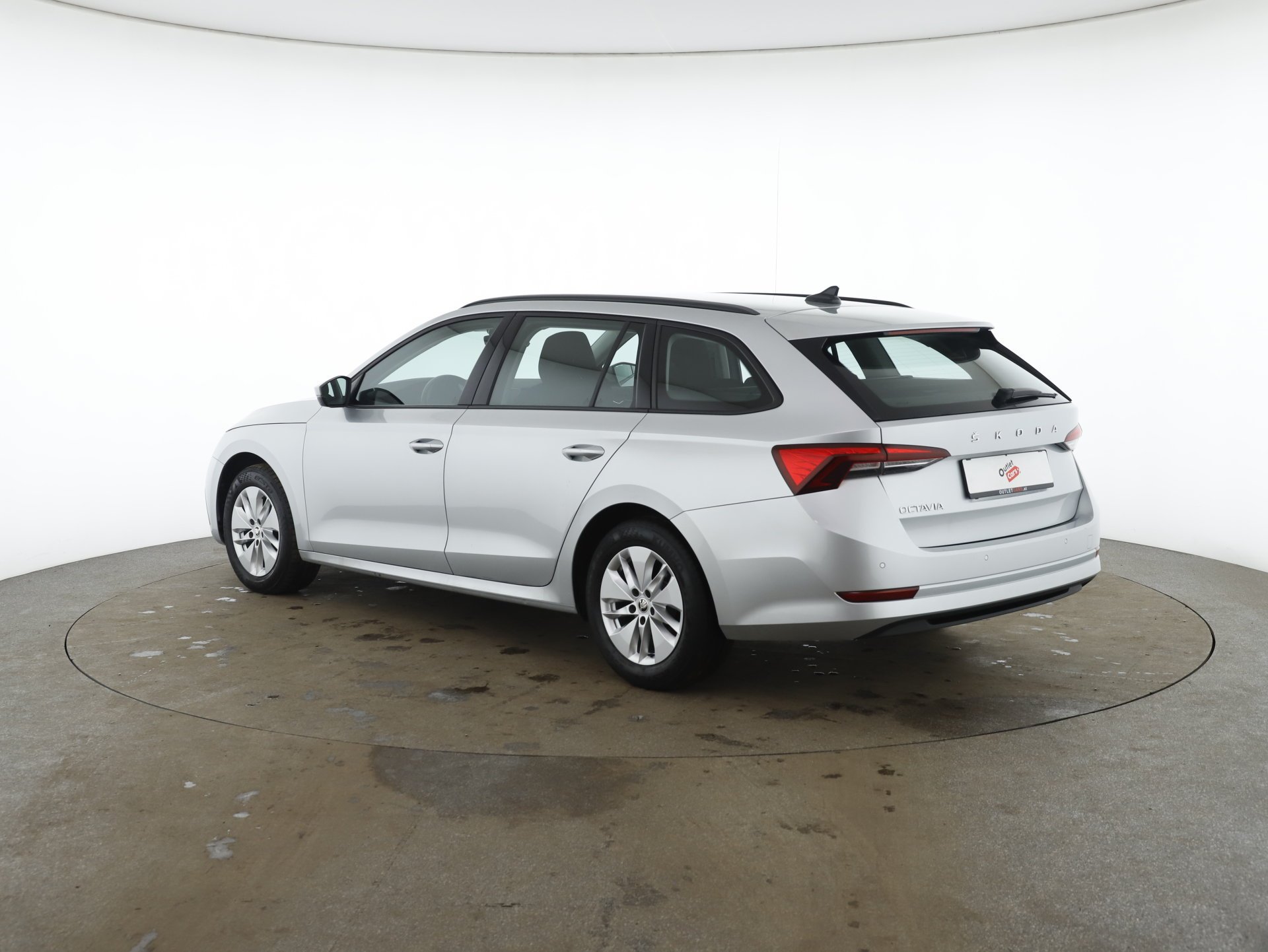 Skoda Octavia Combi 2.0 TDI Ambition | Bild 8 von 31