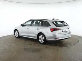 Skoda Octavia Combi 2.0 TDI Ambition | Thumbnail 8 von 31
