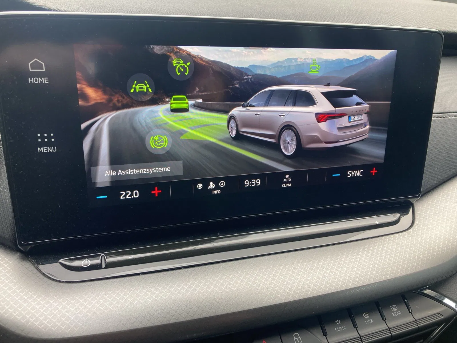 Skoda Octavia Combi 2.0 TDI Ambition | Bild 12 von 21