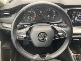 Skoda Octavia Combi 2.0 TDI Ambition | Thumbnail 8 von 21