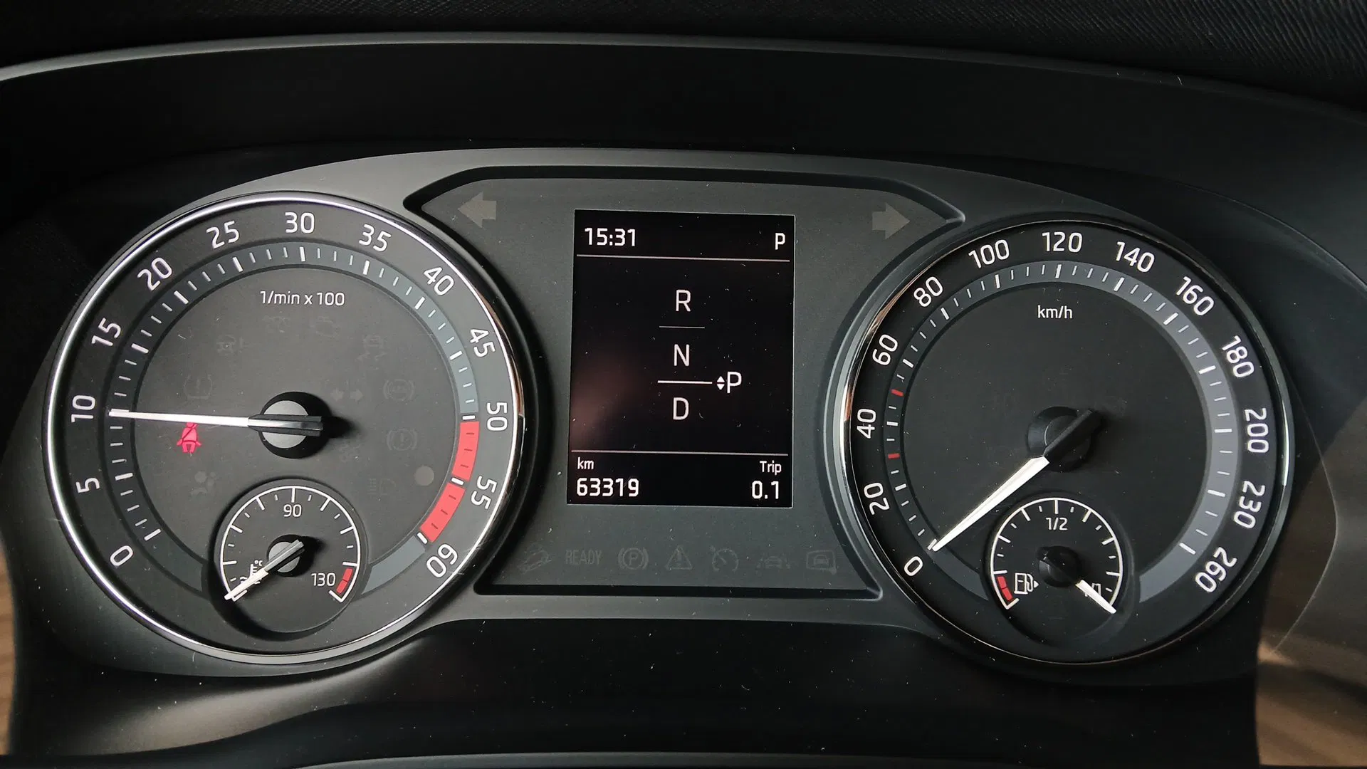 Skoda Octavia Combi 2.0 TDI DSG Ambition | Bild 14 von 22