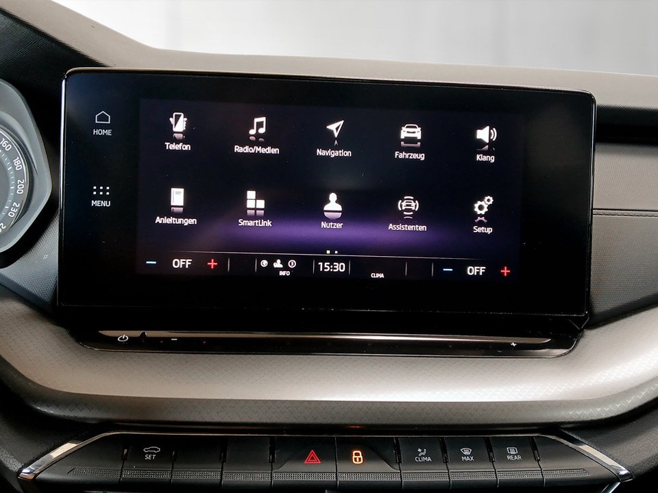 Skoda Octavia Combi 2.0 TDI DSG Ambition | Bild 16 von 22