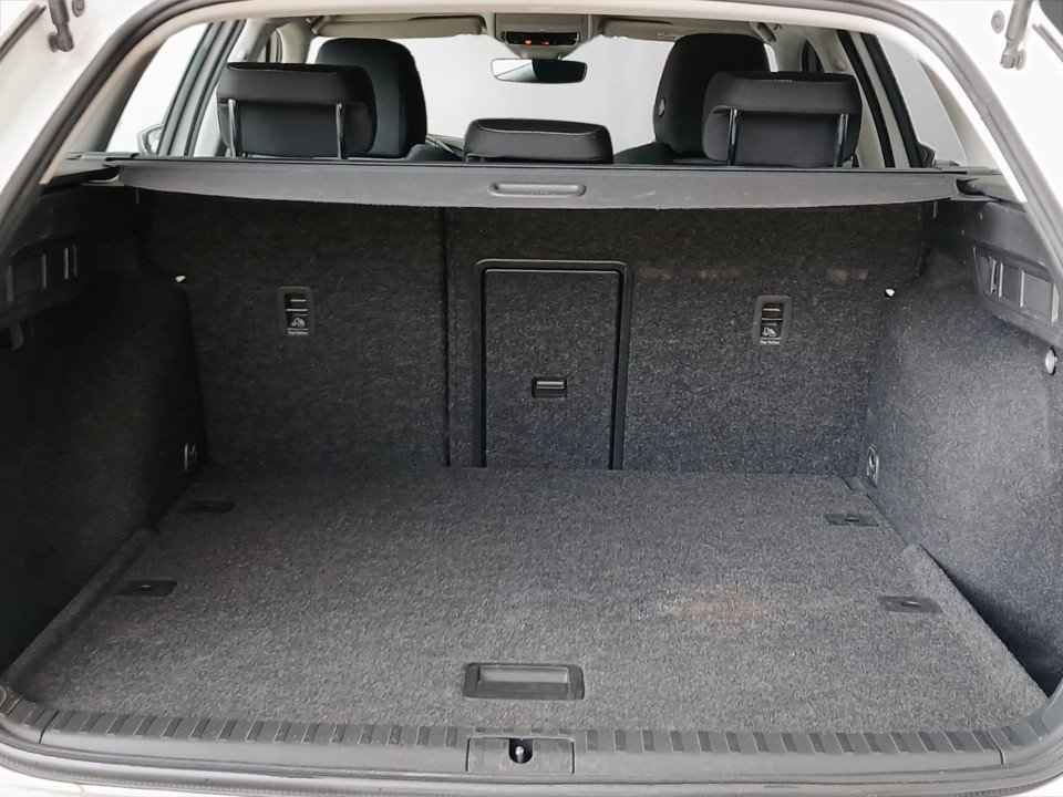 Skoda Octavia Combi 2.0 TDI DSG Ambition | Bild 21 von 22