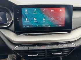 Skoda Octavia Combi 2.0 TDI Ambition | Thumbnail 16 von 24