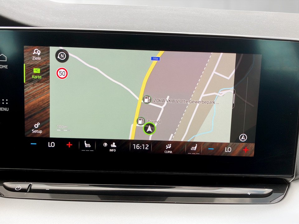 Skoda Octavia Combi 2.0 TDI Ambition | Bild 14 von 25