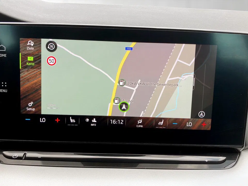 Skoda Octavia Combi 2.0 TDI Ambition | Bild 14 von 25
