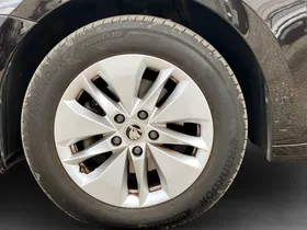 Skoda Octavia Combi 2.0 TDI Ambition | Thumbnail 7 von 25