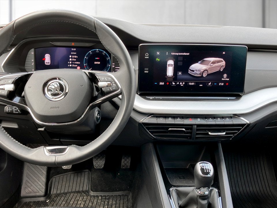 Skoda Octavia Combi 2.0 TDI Ambition | Bild 10 von 24