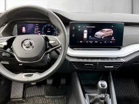 Skoda Octavia Combi 2.0 TDI Ambition | Thumbnail 10 von 24