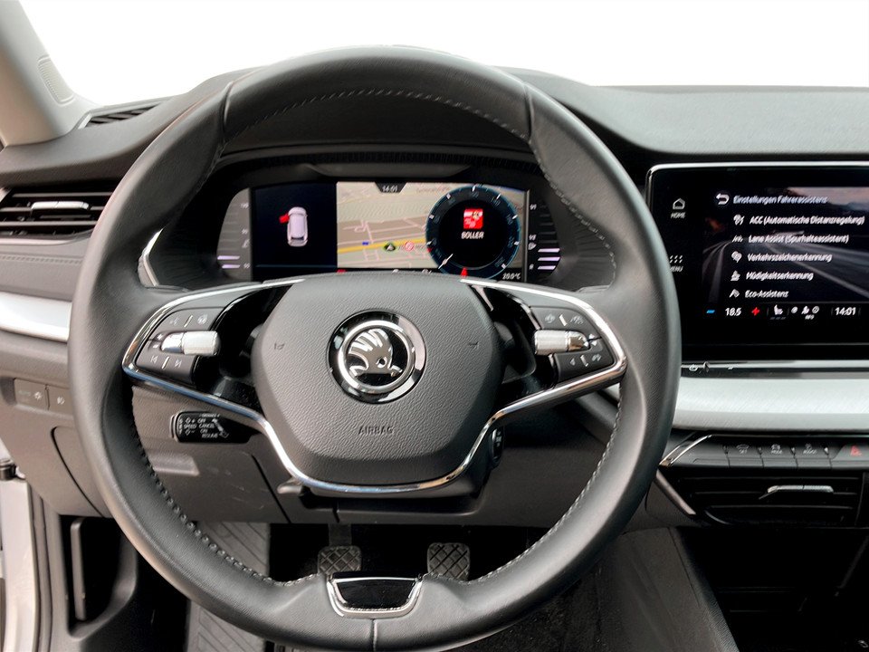 Skoda Octavia Combi 2.0 TDI Ambition | Bild 24 von 24