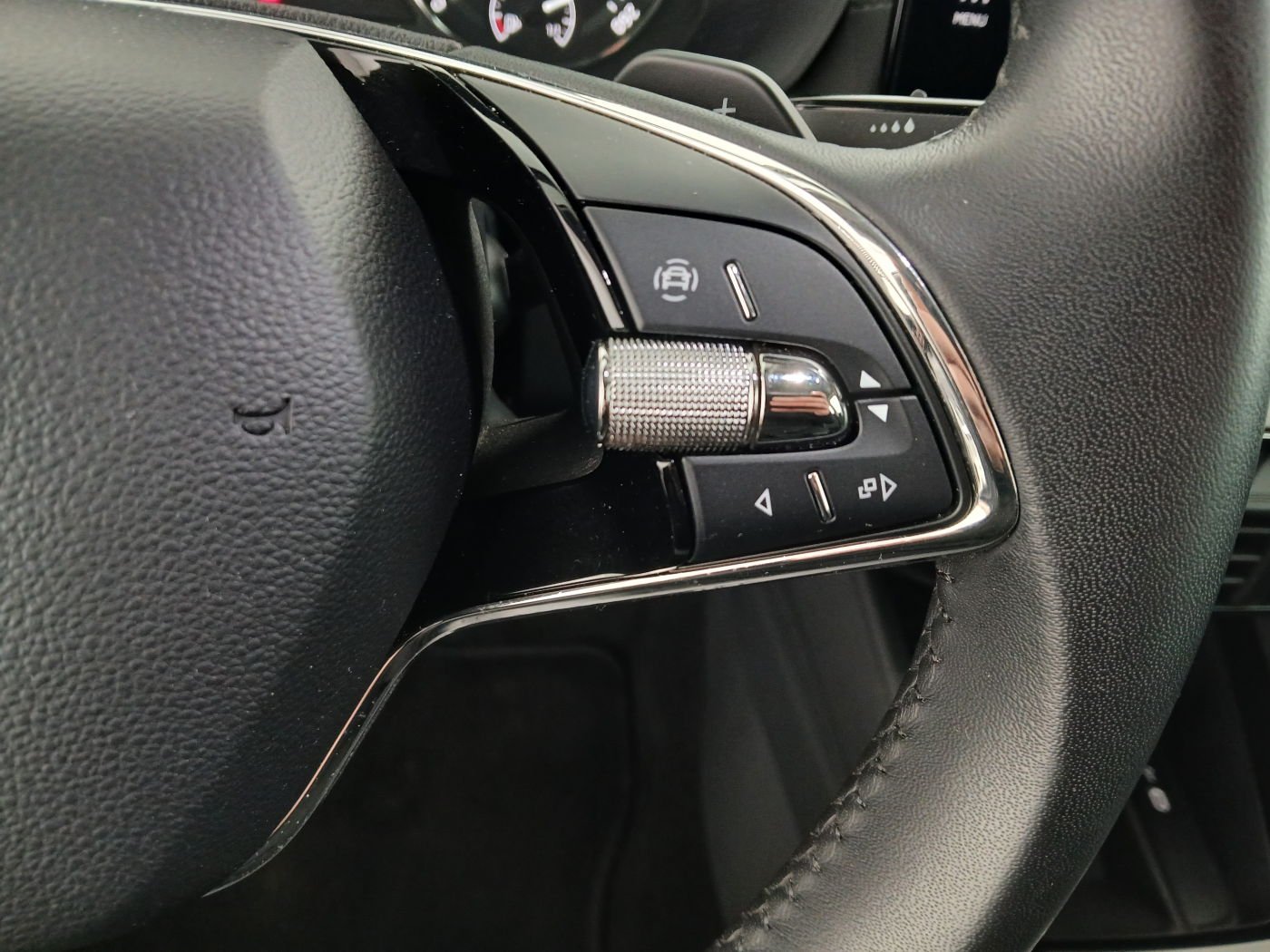 Skoda Octavia Combi 2.0 TDI Ambition | Bild 20 von 30