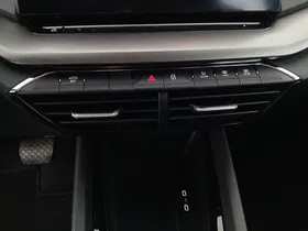 Skoda Octavia Combi 2.0 TDI Ambition | Thumbnail 22 von 30