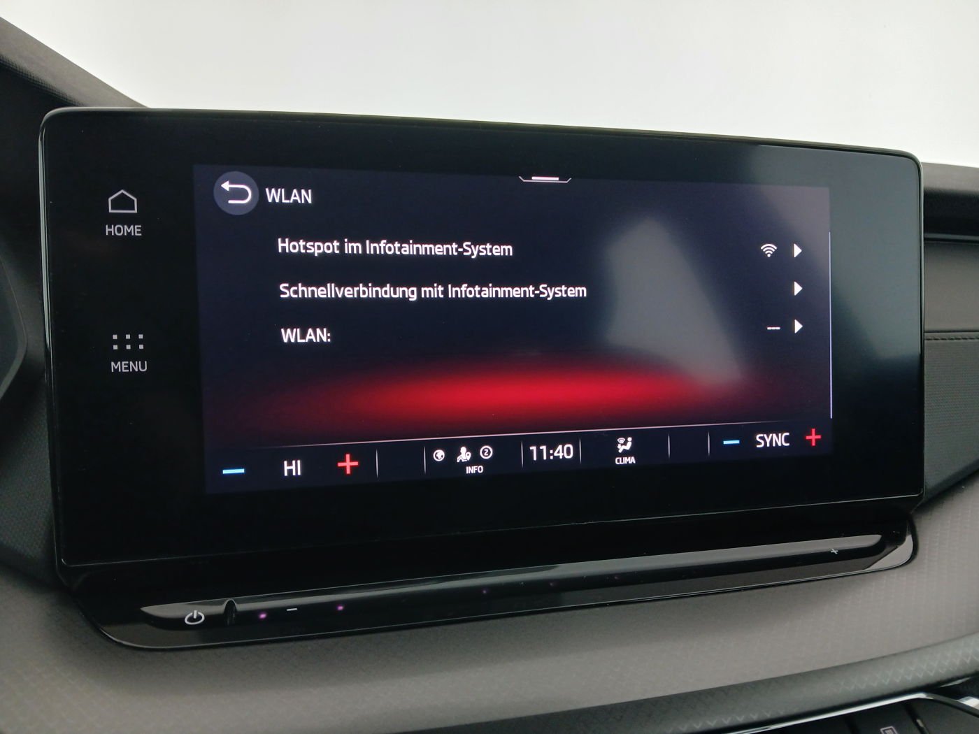 Skoda Octavia Combi 2.0 TDI Ambition | Bild 29 von 30