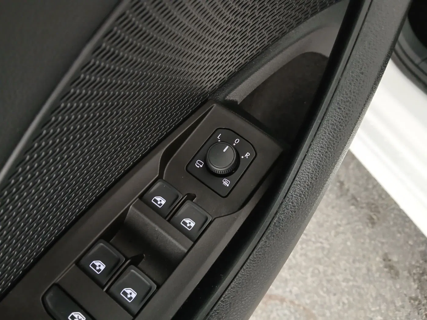 Skoda Octavia Combi 2.0 TDI Ambition | Bild 14 von 30