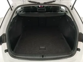 Skoda Octavia Combi 2.0 TDI Ambition | Thumbnail 17 von 30