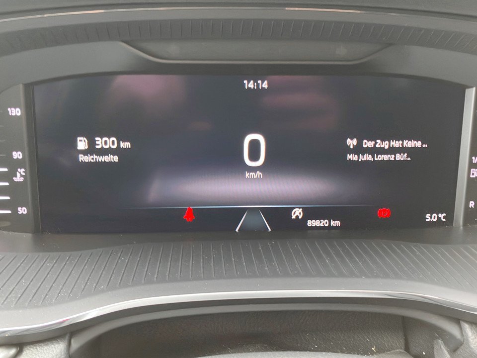 Skoda Octavia Combi 2.0 TDI Ambition | Bild 12 von 19