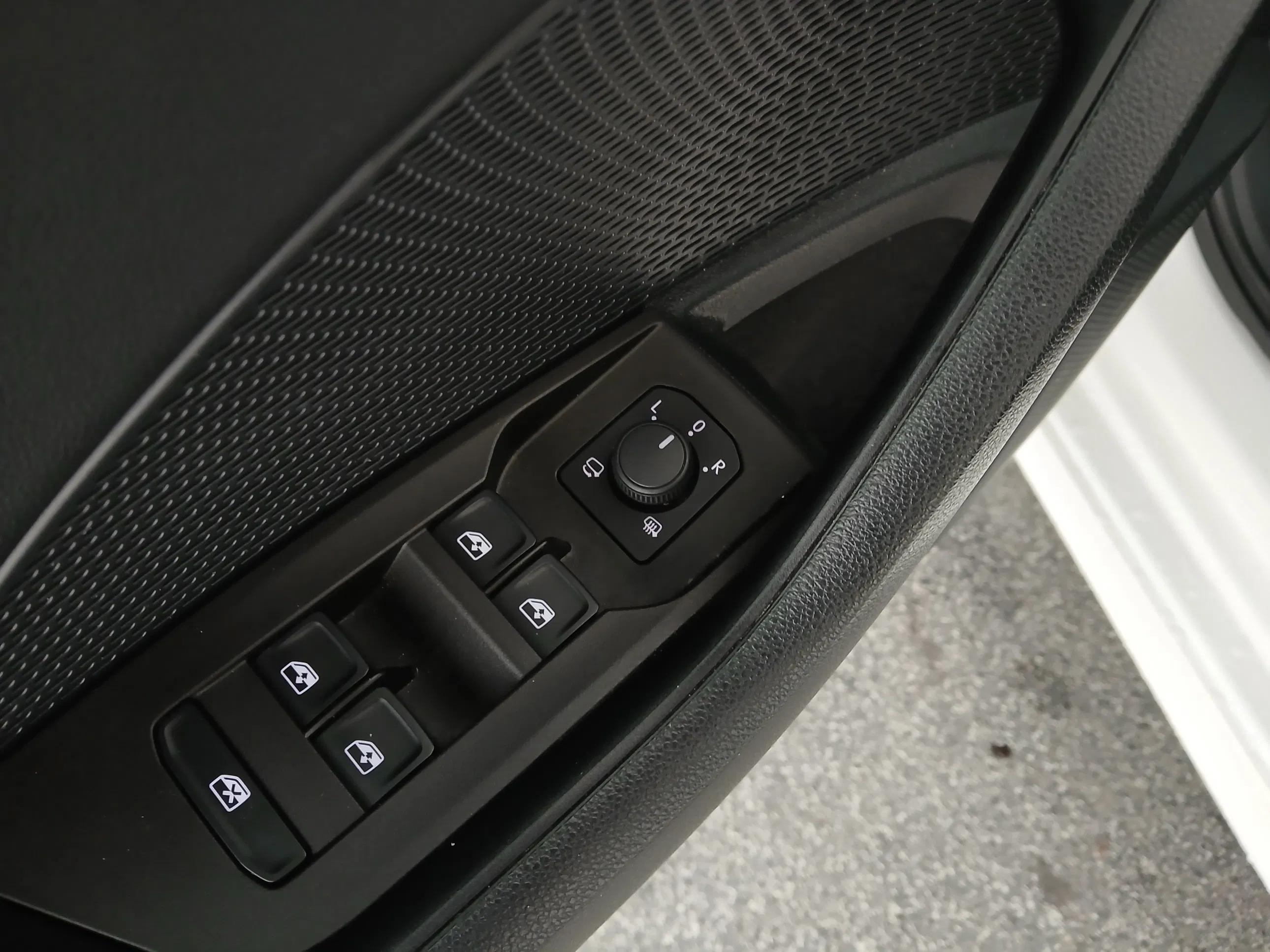 Skoda Octavia Combi 2.0 TDI Ambition | Bild 12 von 28