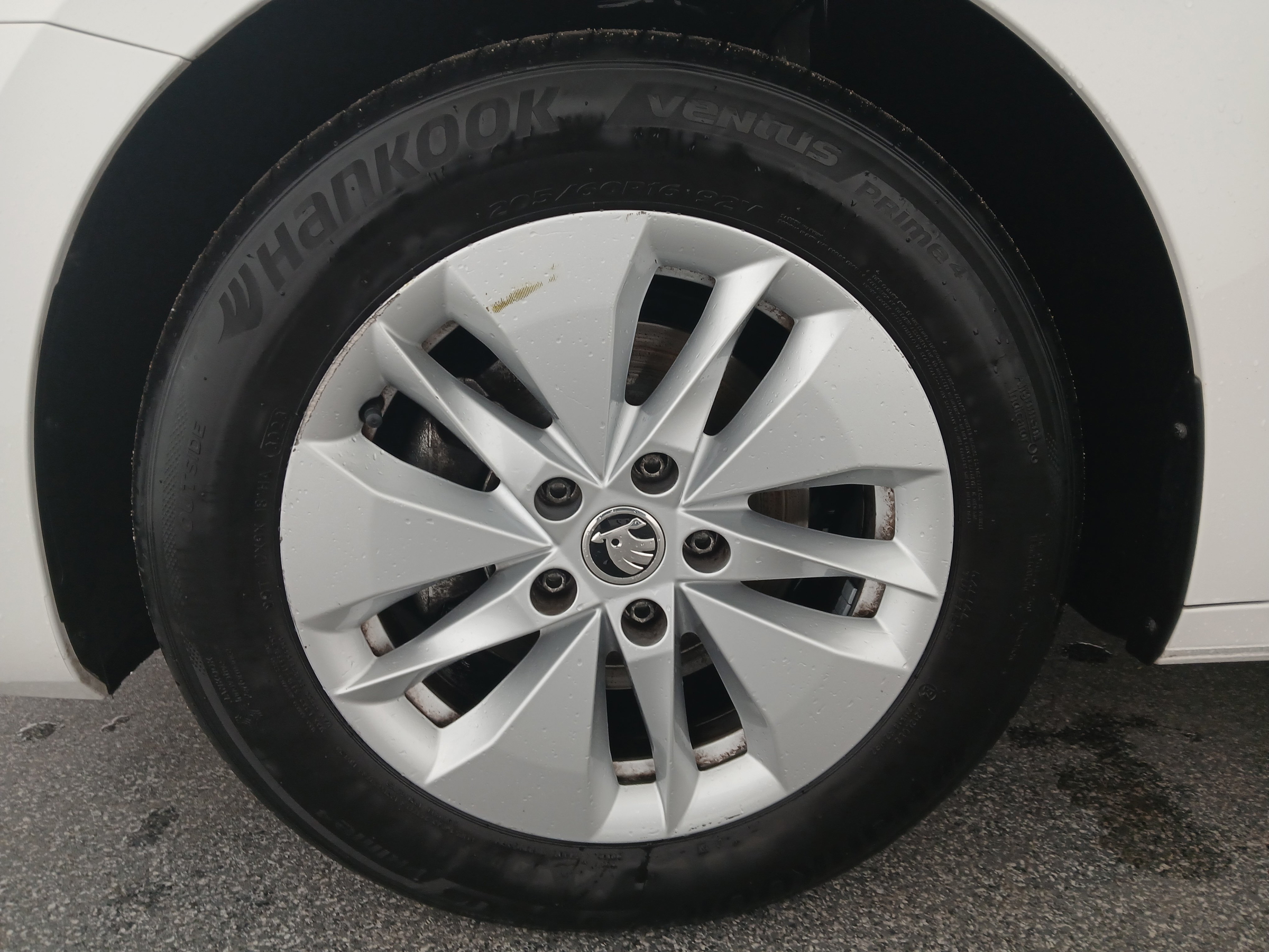 Skoda Octavia Combi 2.0 TDI Ambition | Bild 10 von 28