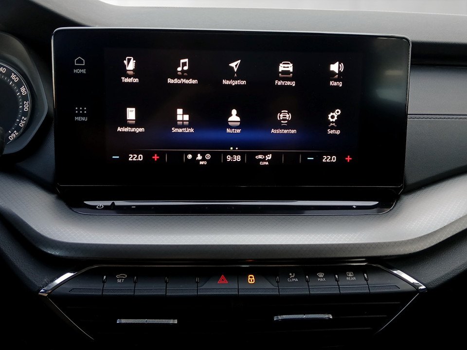 Skoda Octavia Combi 2.0 TDI DSG Ambition | Bild 15 von 22