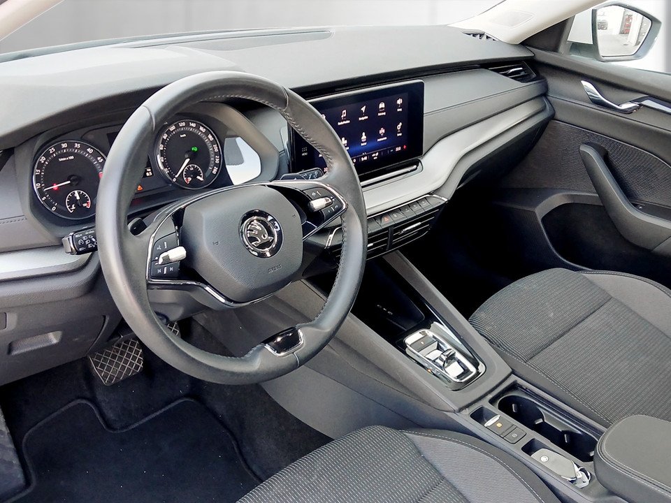 Skoda Octavia Combi 2.0 TDI DSG Ambition | Bild 10 von 22