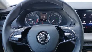 Skoda Octavia Combi 2.0 TDI DSG Ambition | Thumbnail 12 von 22
