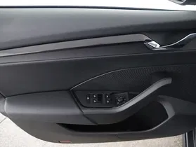 Skoda Octavia Combi 2.0 TDI Ambition | Thumbnail 15 von 22