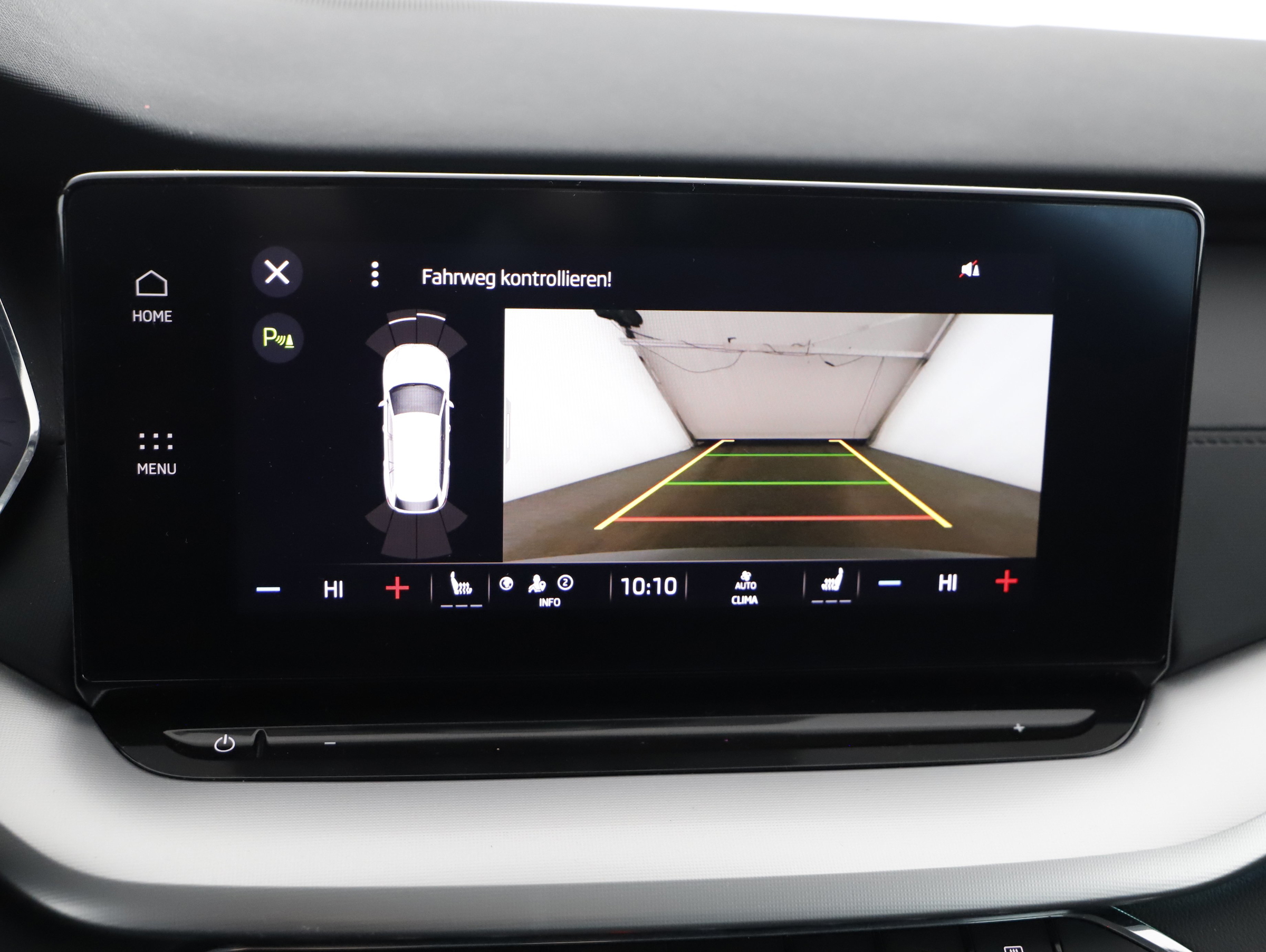 Skoda Octavia Combi 2.0 TDI Ambition | Bild 9 von 22