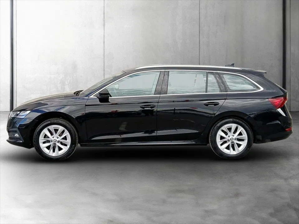 Skoda Octavia Combi 2.0TDI DSG Style | Bild 4 von 20