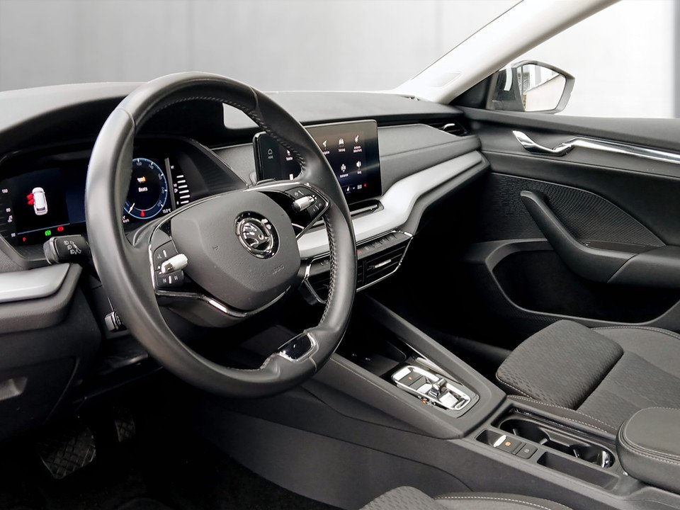 Skoda Octavia Combi 2.0TDI DSG Style | Bild 8 von 20