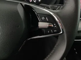 Skoda Octavia Combi 2.0 TDI Ambition | Thumbnail 11 von 22