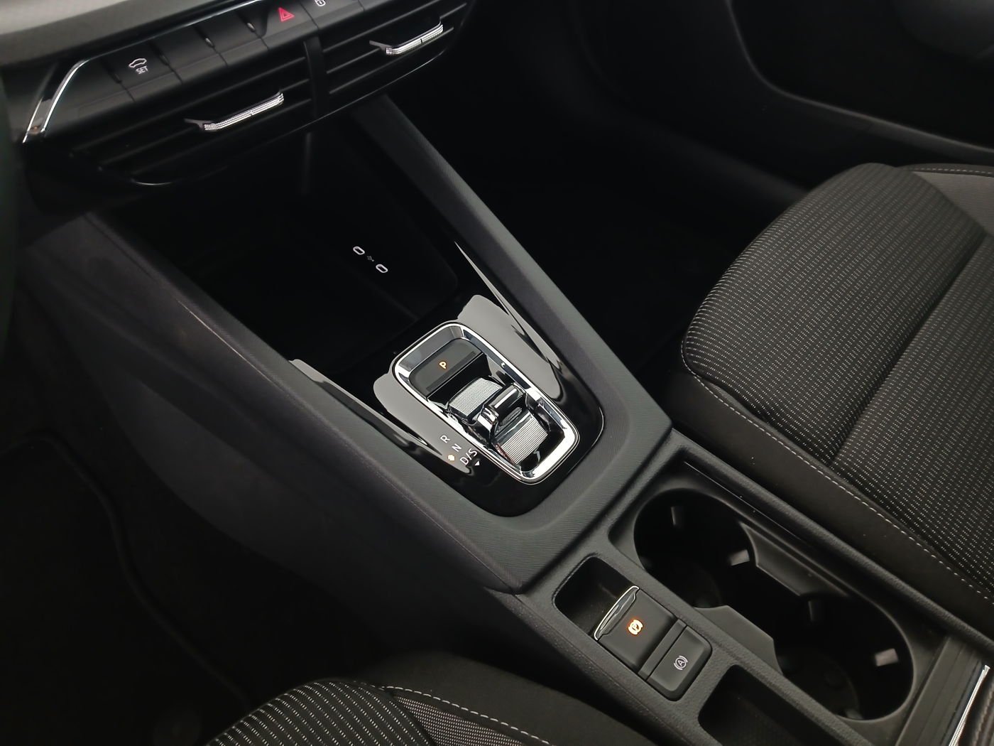 Skoda Octavia Combi 2.0 TDI Ambition | Bild 13 von 22