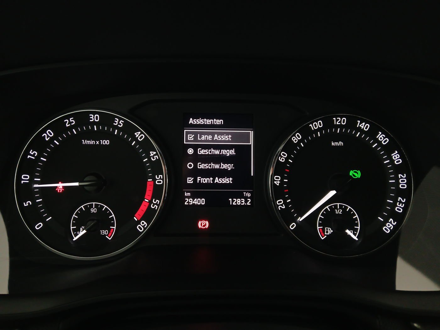 Skoda Octavia Combi 2.0 TDI Ambition | Bild 15 von 22