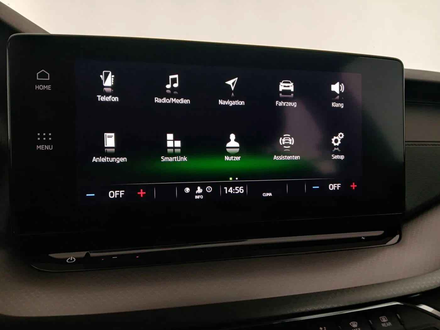 Skoda Octavia Combi 2.0 TDI Ambition | Bild 17 von 22