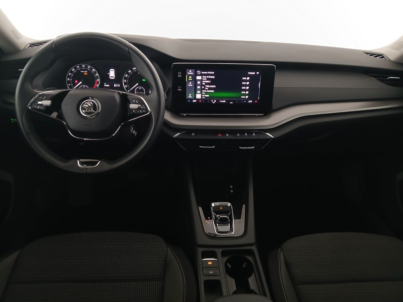 Skoda Octavia Combi 2.0 TDI Ambition | Bild 8 von 22