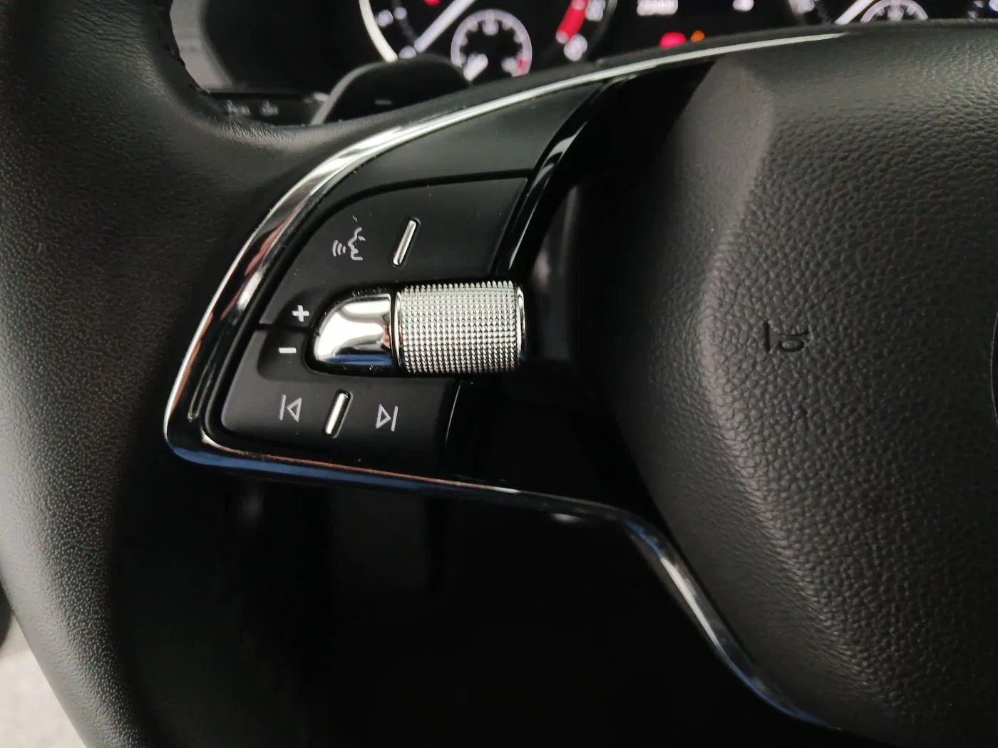 Skoda Octavia Combi 2.0 TDI Ambition | Bild 10 von 22