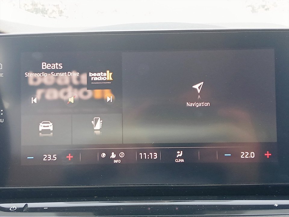 Skoda Octavia Combi 2.0TDI Ambition DSG | Bild 17 von 21
