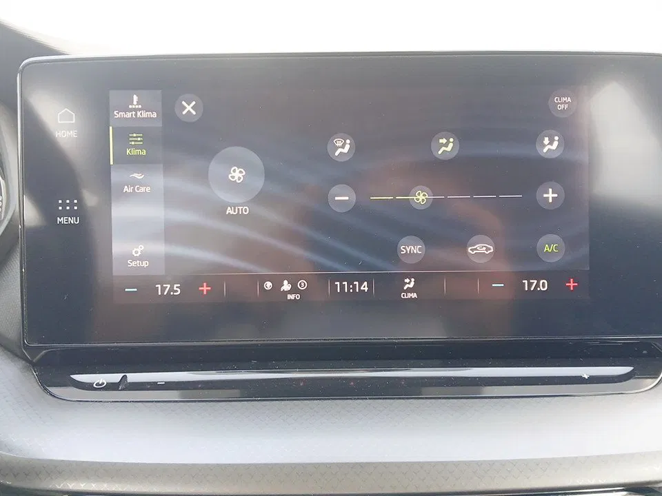 Skoda Octavia Combi 2.0TDI Ambition DSG | Bild 18 von 21