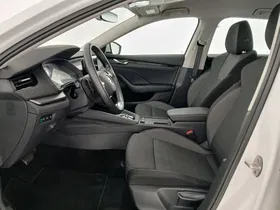 Skoda Octavia Combi 2.0 TDI Ambition | Thumbnail 12 von 28