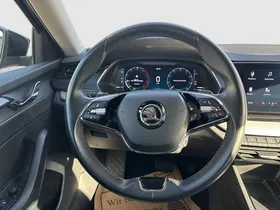 Skoda Octavia Combi 2.0 TDI Ambition | Thumbnail 11 von 21