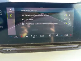 Skoda Octavia Combi 2.0 TDI Ambition | Thumbnail 16 von 21