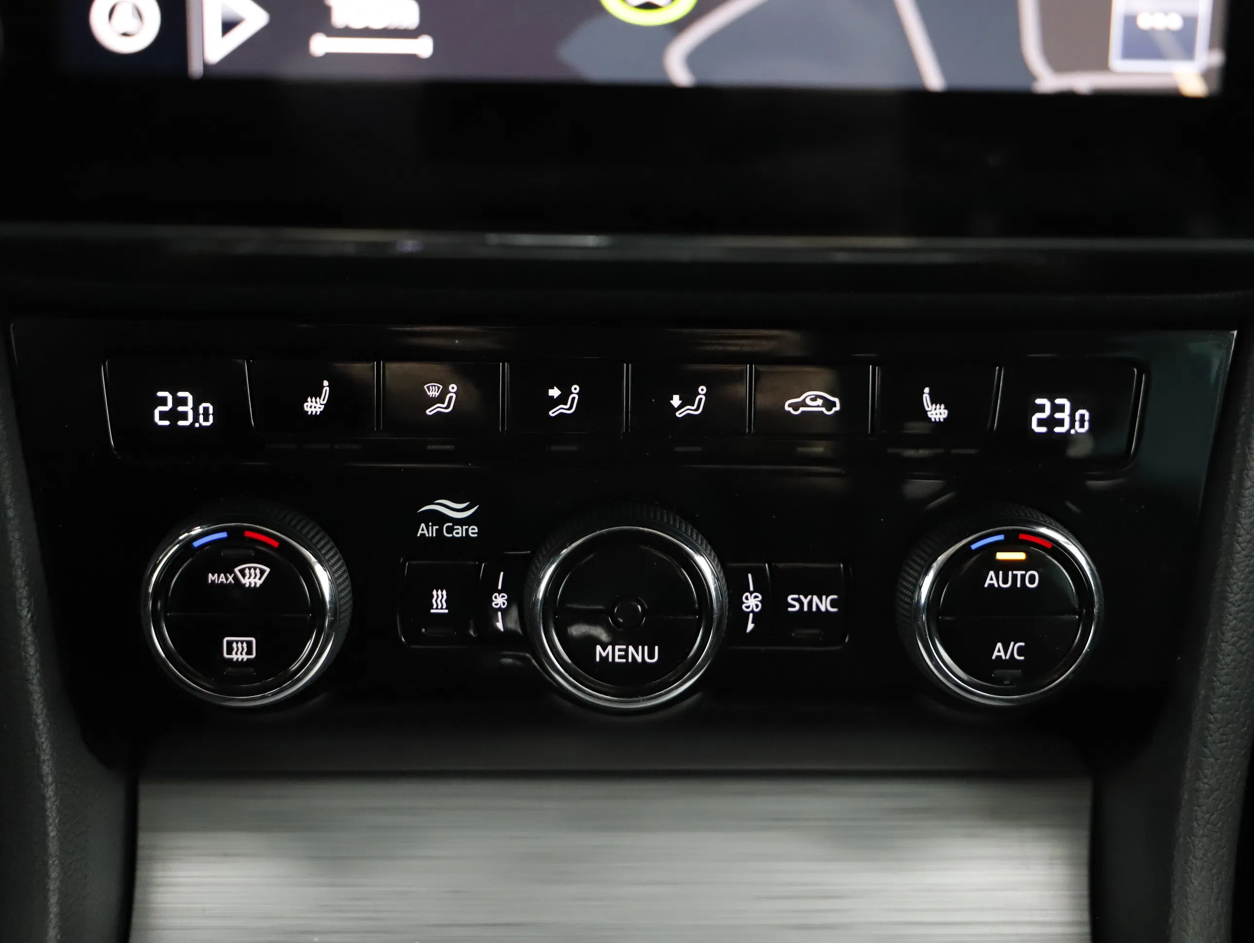 Skoda Superb Combi 2.0 TDI Ambition | Bild 13 von 24