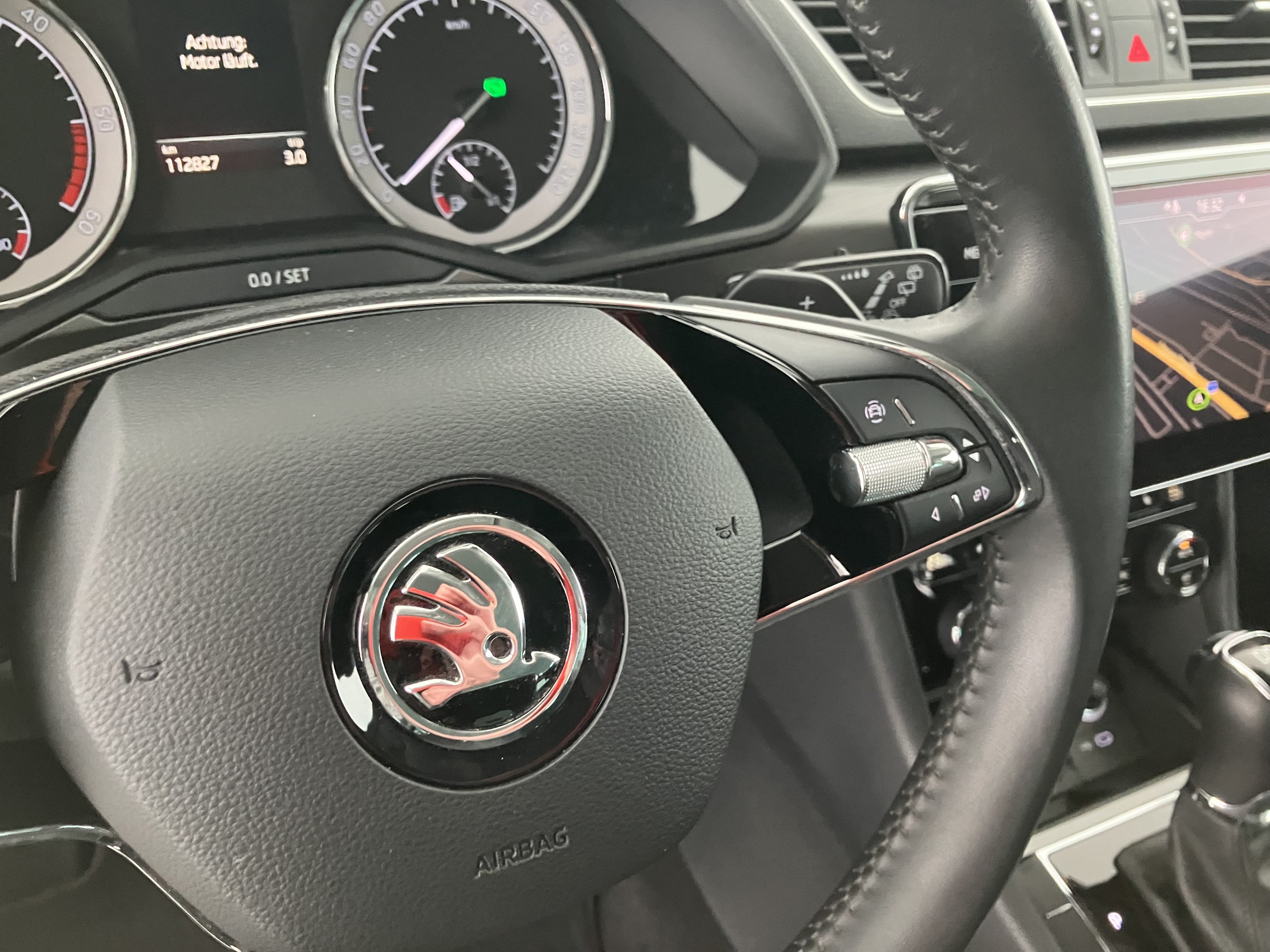 Skoda Superb Combi 2.0 TDI Style | Bild 21 von 30