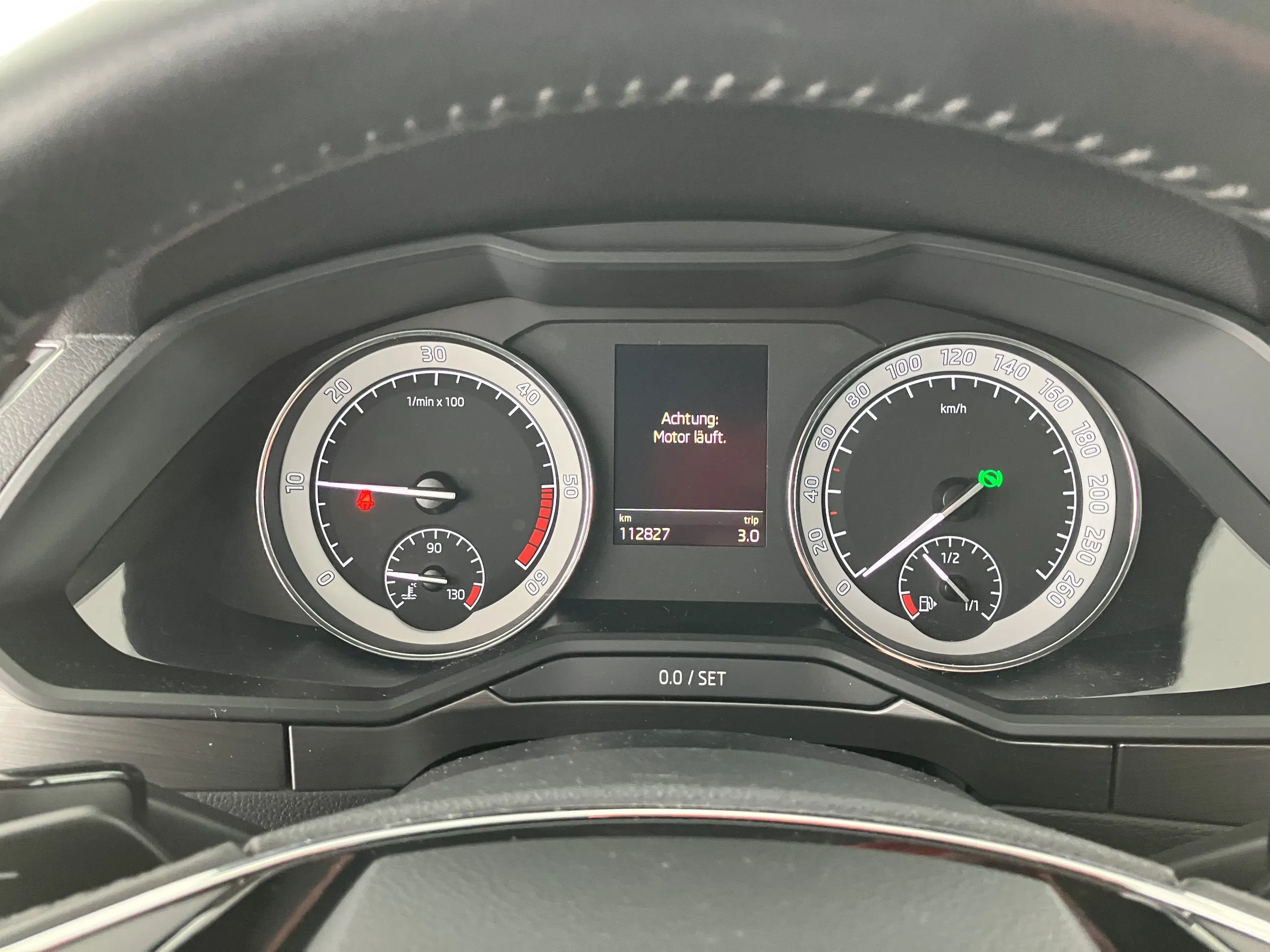 Skoda Superb Combi 2.0 TDI Style | Bild 8 von 30