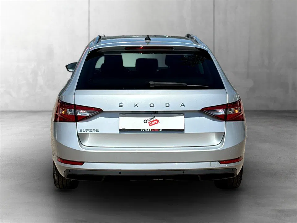 Skoda Superb Combi 2.0 TDI Ambition | Bild 6 von 24