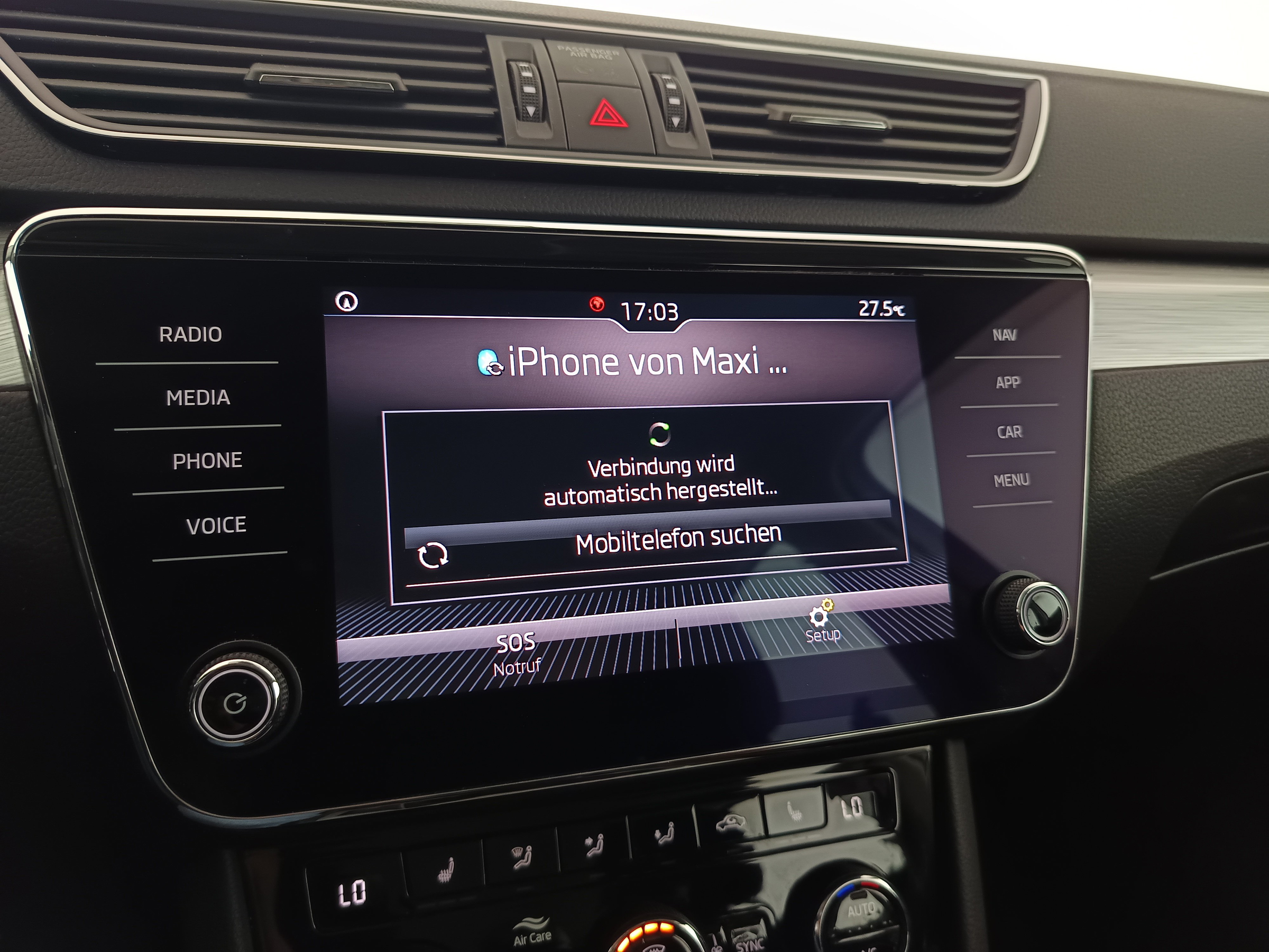 Skoda Superb Combi 2.0 TDI Ambition | Bild 25 von 31