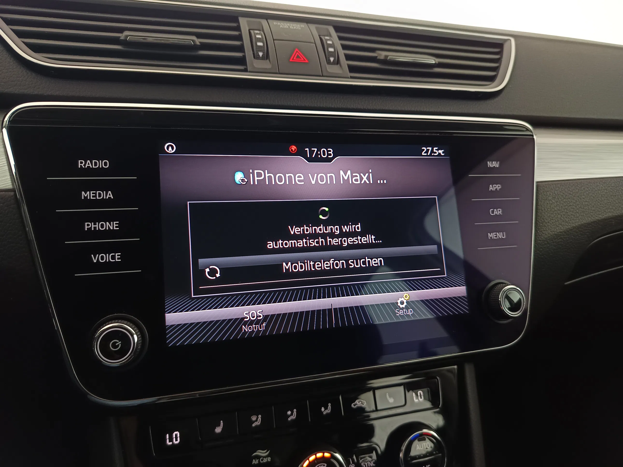 Skoda Superb Combi 2.0 TDI Ambition | Bild 25 von 31